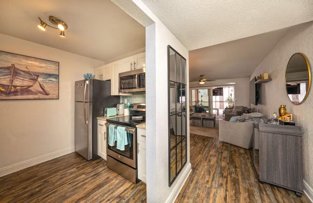 17035 Gulf Boulevard, Unit 216, North Redington Beach, FL 33708 Photo