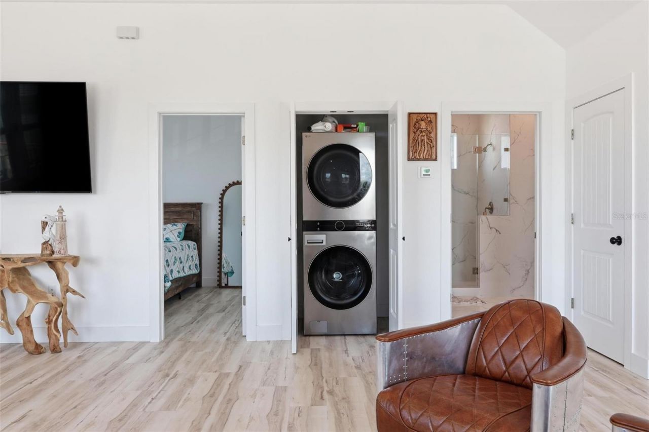 856 Ladyfish Avenue, New Smyrna Beach, FL 32169 Photo