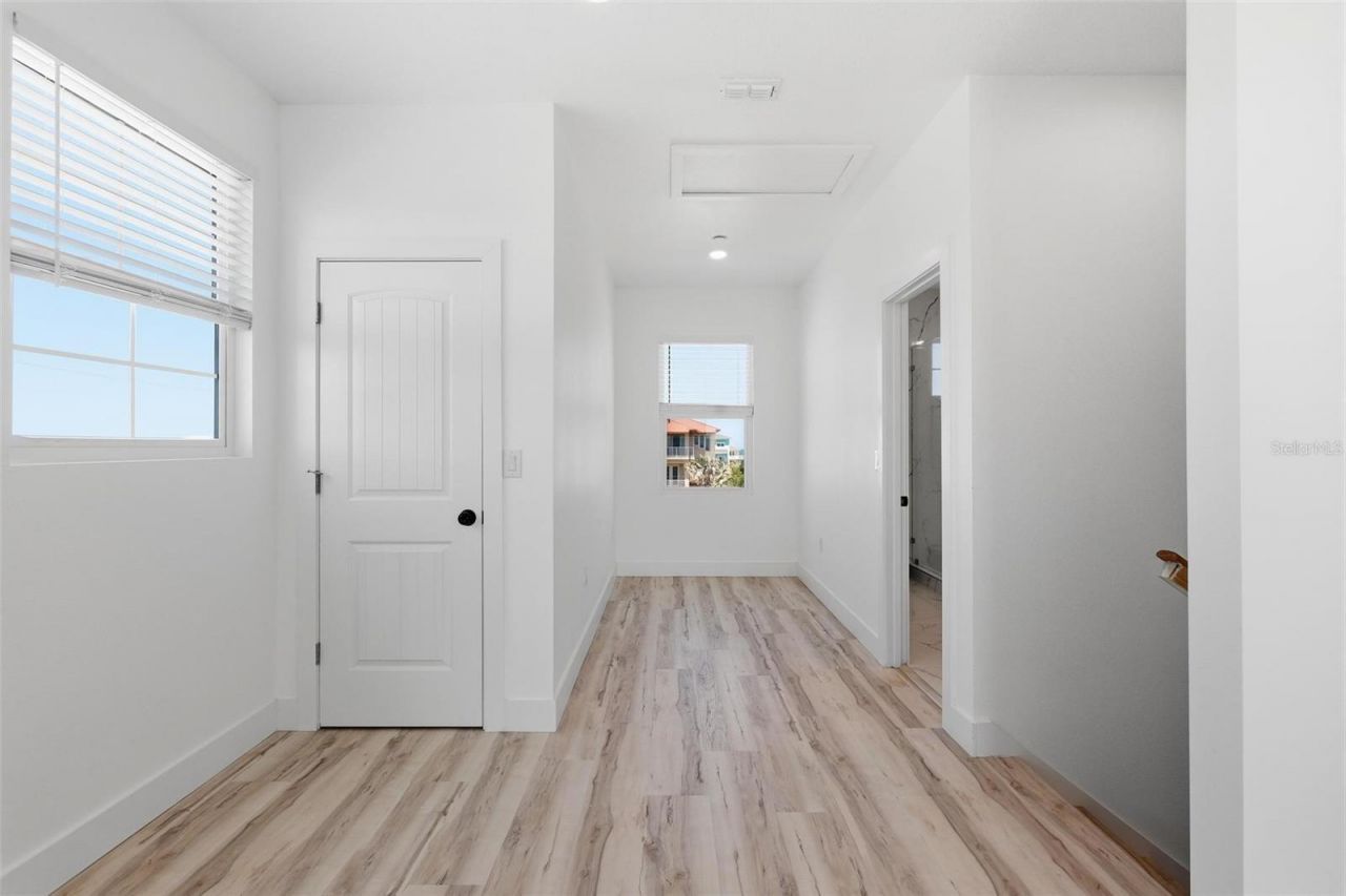 856 Ladyfish Avenue, New Smyrna Beach, FL 32169 Photo