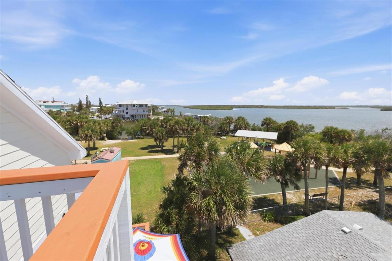 856 Ladyfish Avenue, New Smyrna Beach, FL 32169 Photo