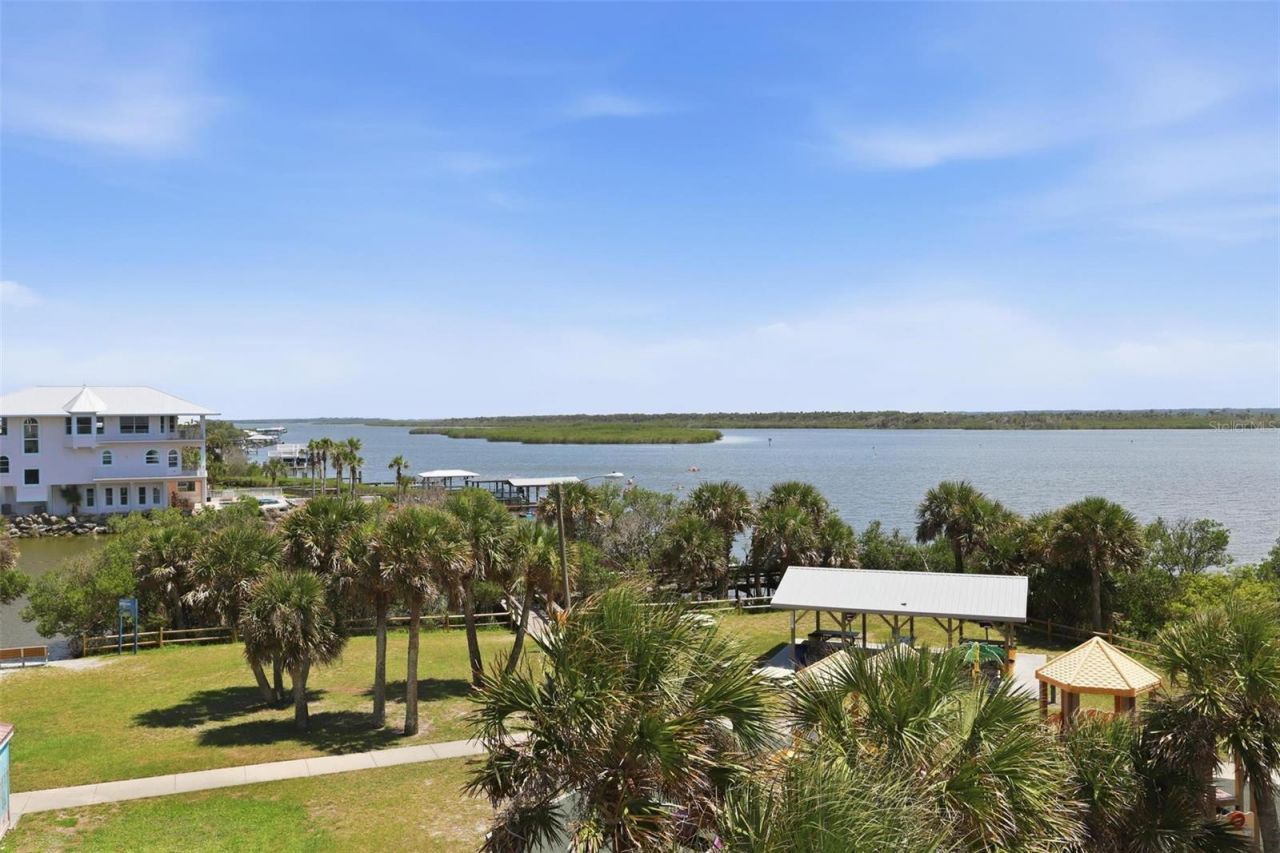 856 Ladyfish Avenue, New Smyrna Beach, FL 32169 Photo