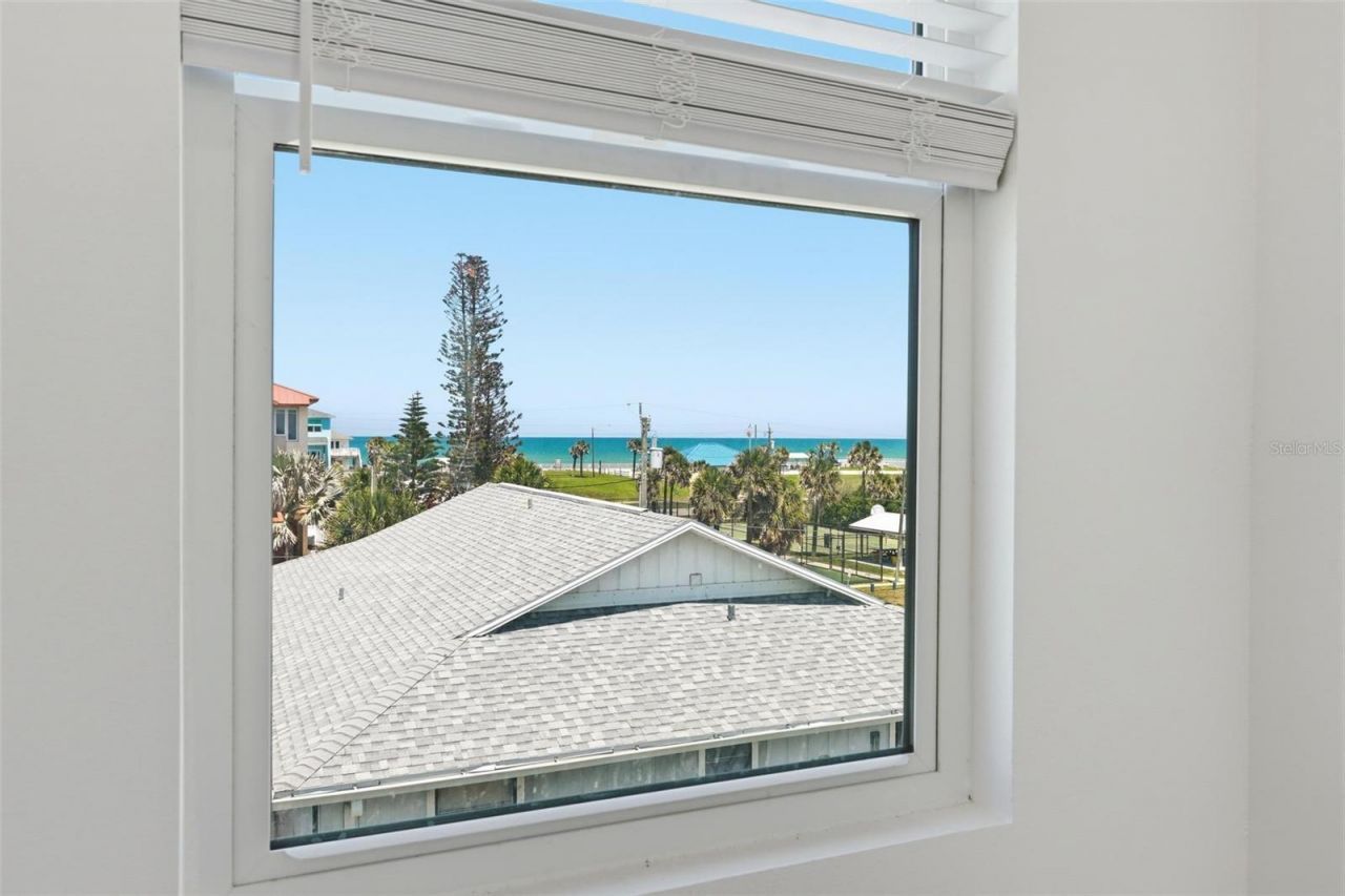 856 Ladyfish Avenue, New Smyrna Beach, FL 32169 Photo