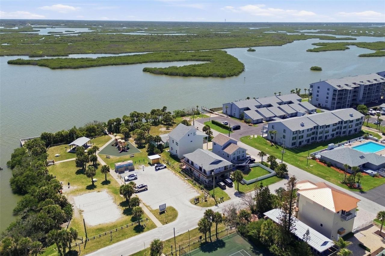 856 Ladyfish Avenue, New Smyrna Beach, FL 32169 Photo