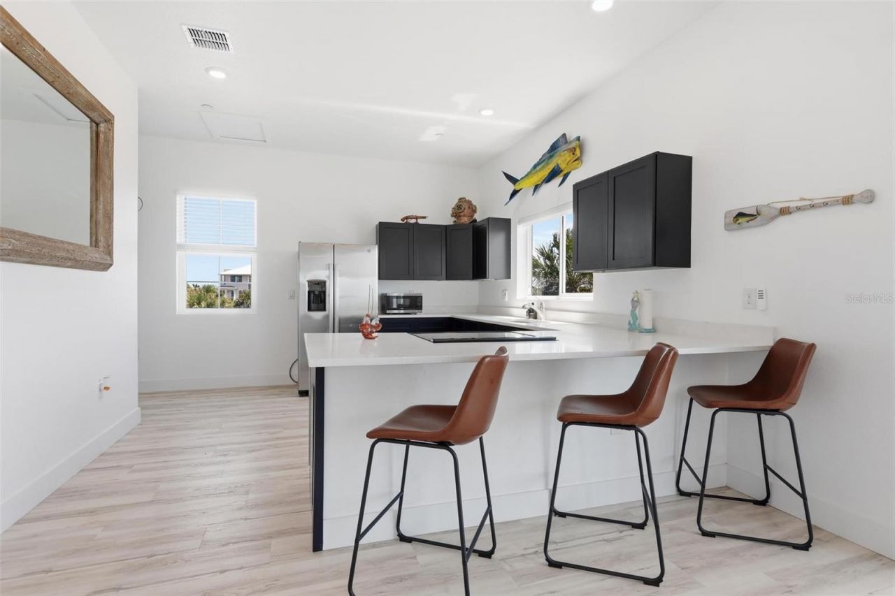 856 Ladyfish Avenue, New Smyrna Beach, FL 32169 Photo
