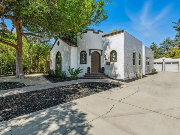 1165 Clinton Street, Redwood City, CA 94061
