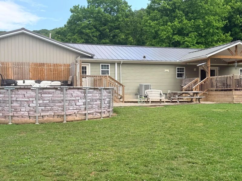 1149 Poes Run Road, Londonderry, OH 45647 Photo 10