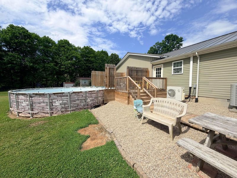 1149 Poes Run Road, Londonderry, OH 45647 Photo 12