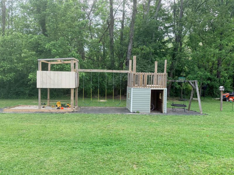1149 Poes Run Road, Londonderry, OH 45647 Photo 14