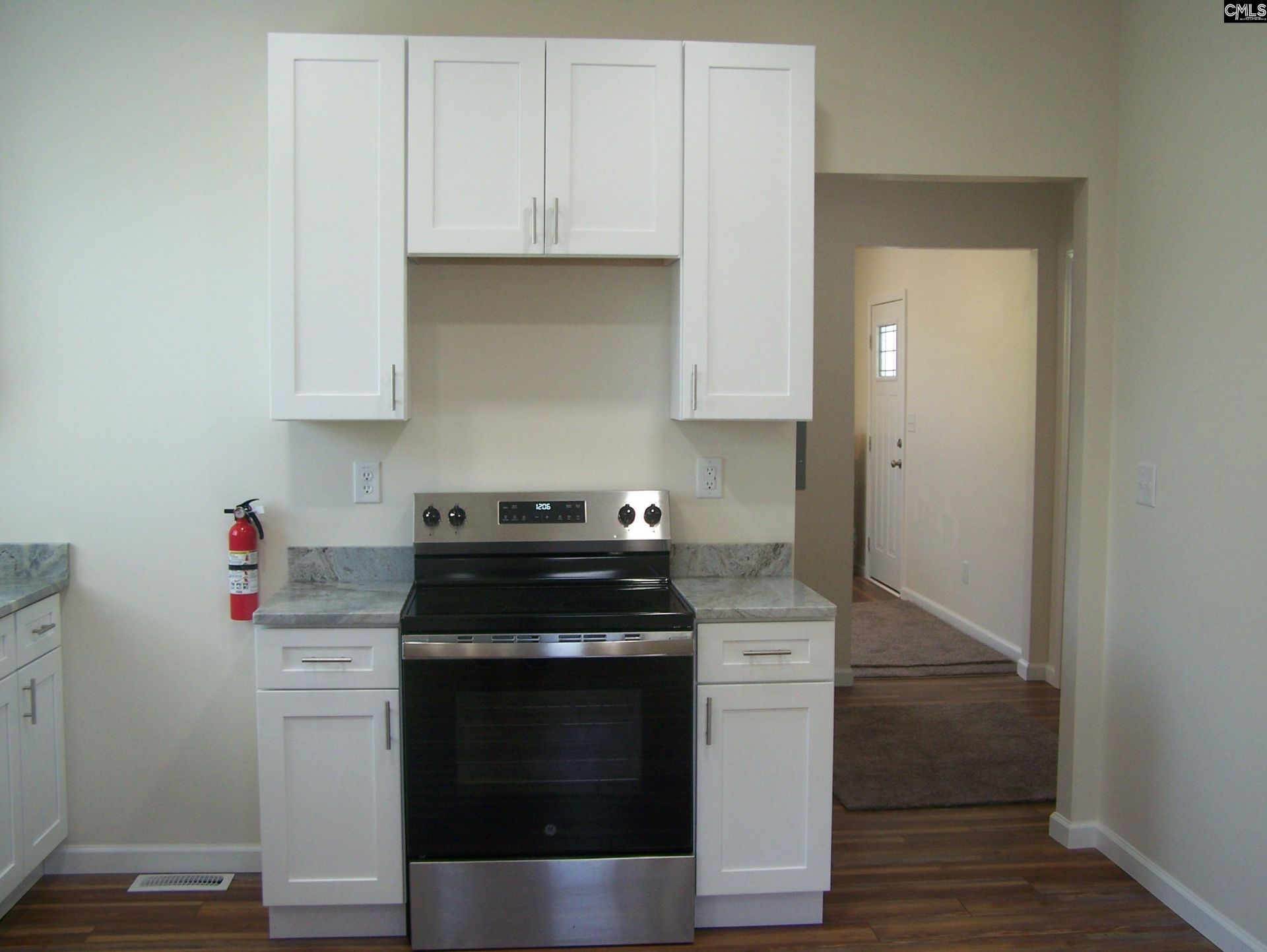 255 Columbia Road  Photo 11