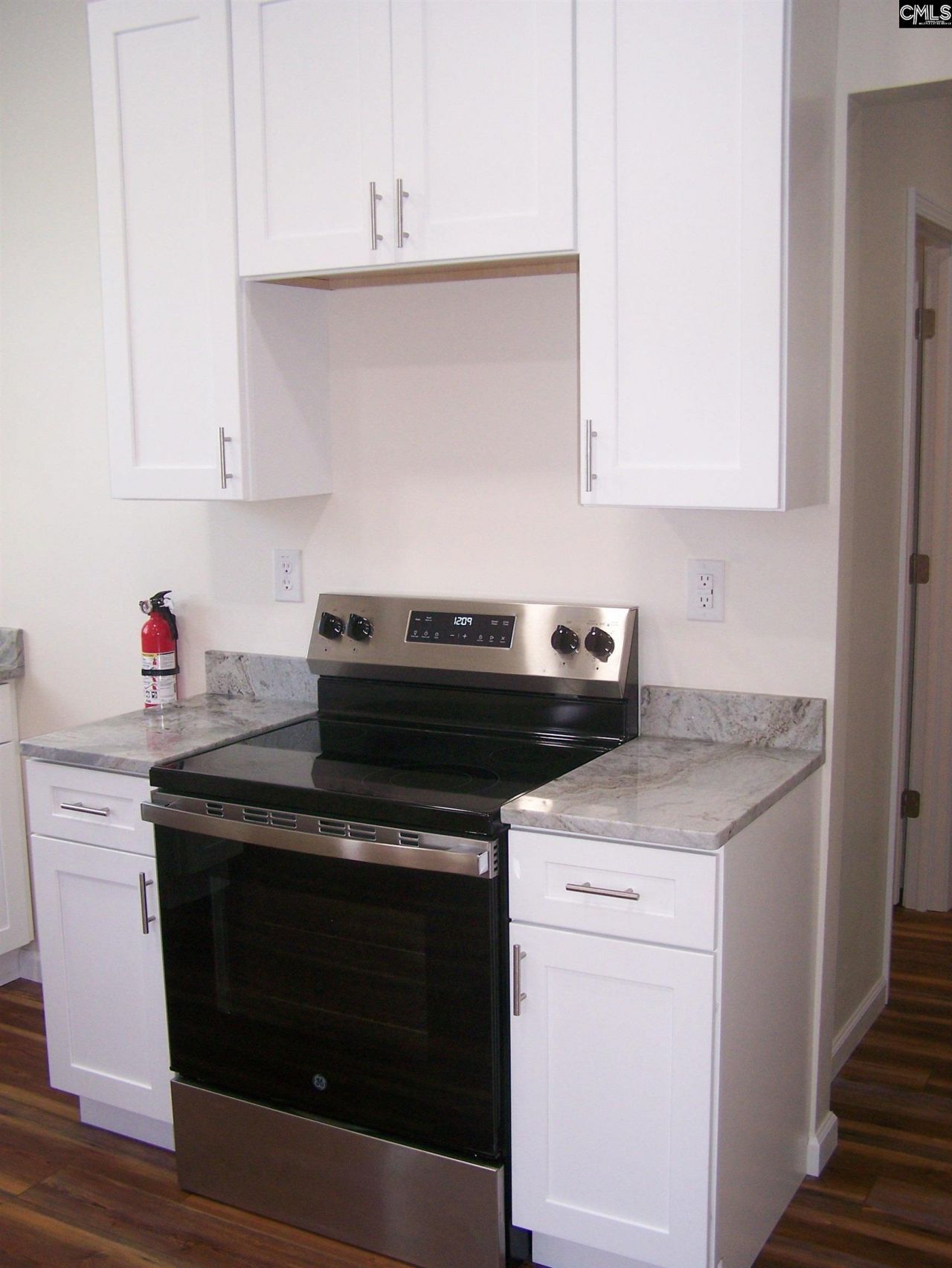 255 Columbia Road  Photo 12