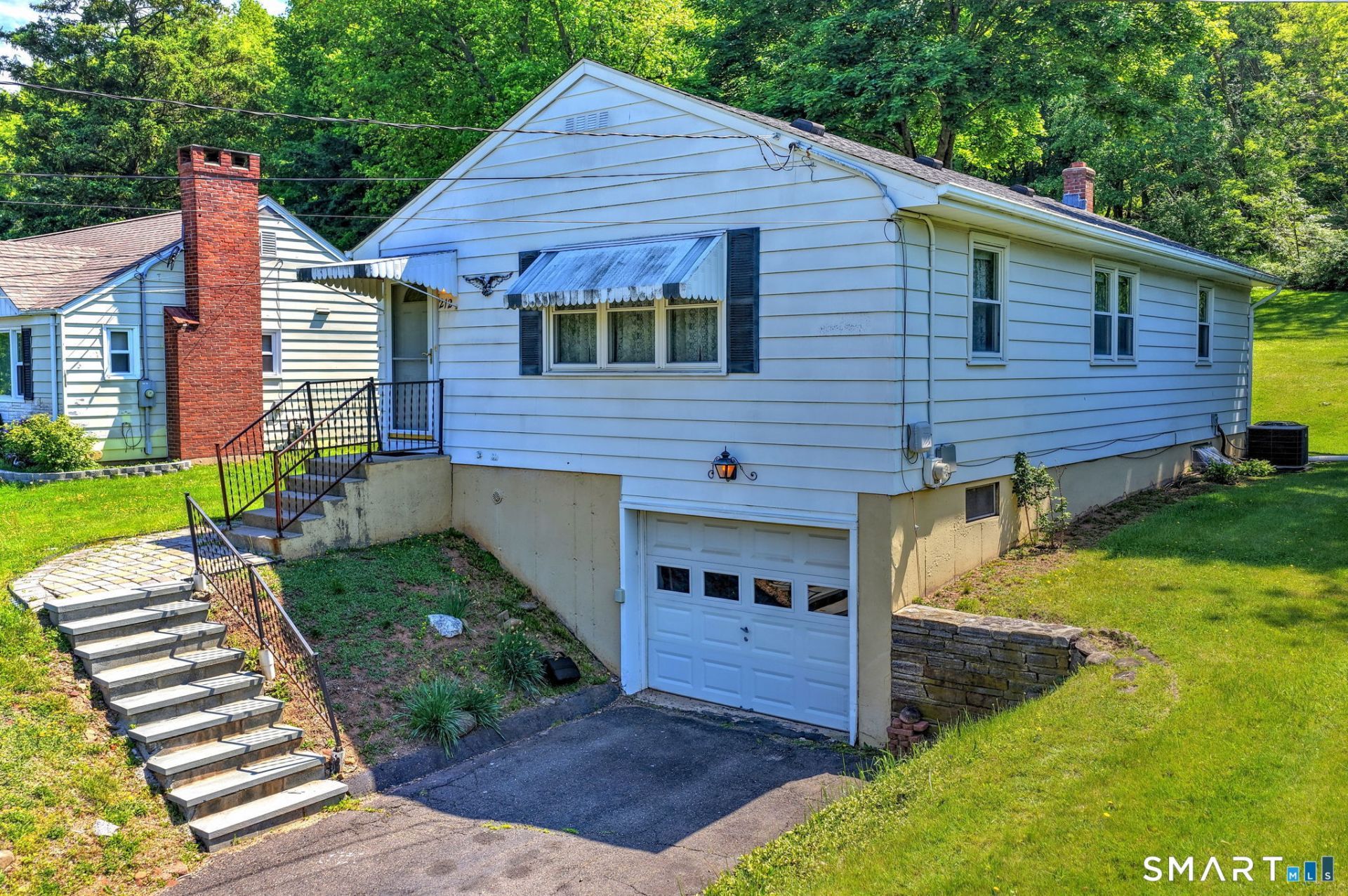 212 Swain, Meriden, CT 06450 Main Photo