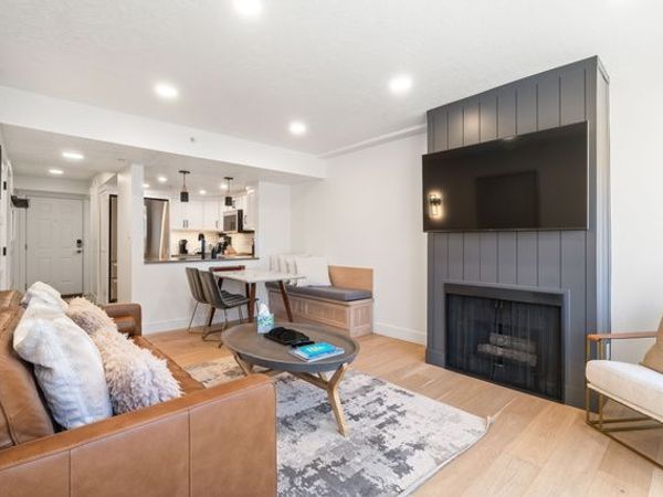 2000 PROSPECTOR AVE, Unit 206, Park City, UT 84060