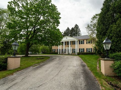 Main Photo