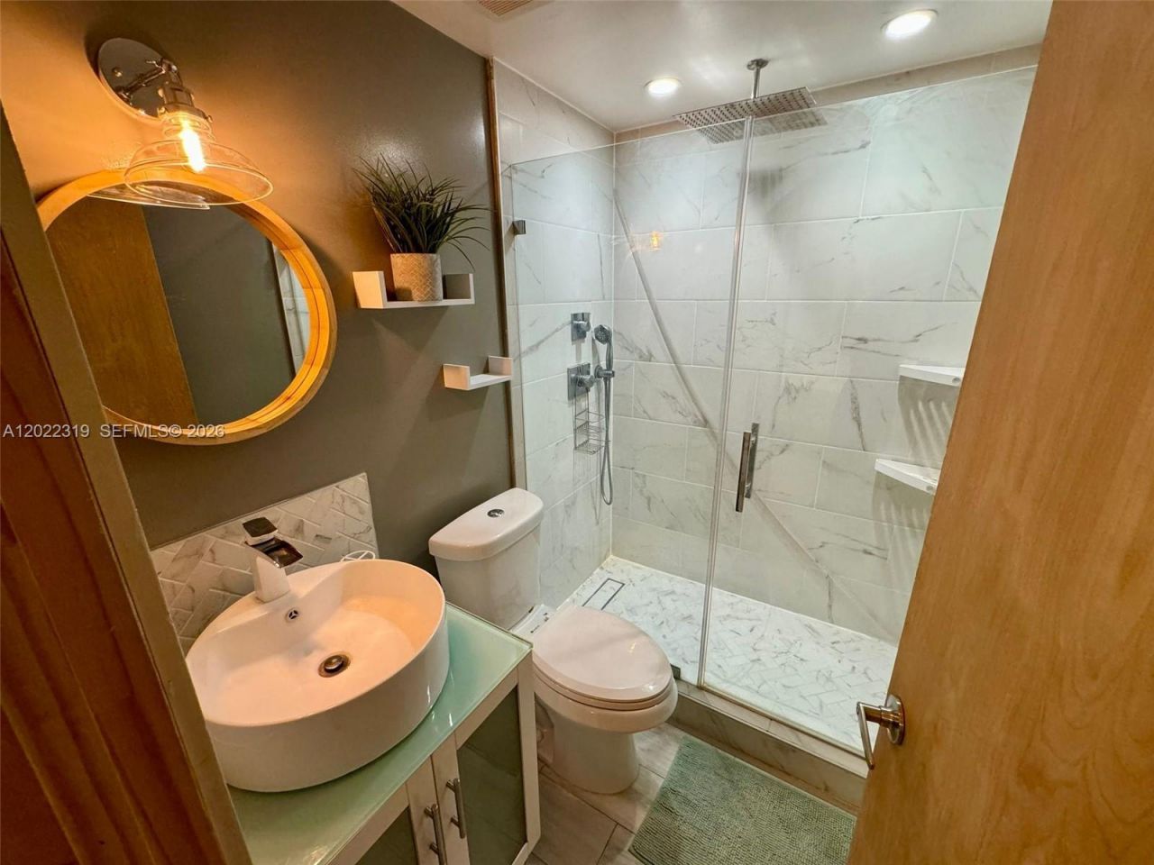 1121 SW 7th St , Unit 1, Miami, FL 33130 Photo