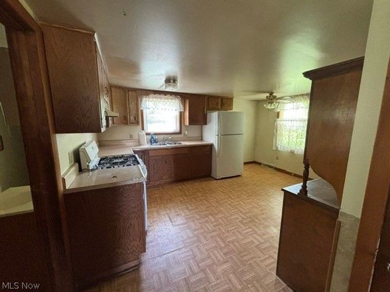 338 S High/Alley, Freeport, OH 43973 Photo 8