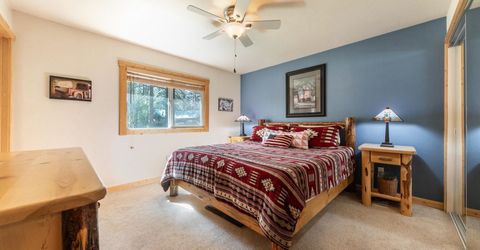 10666 Torrey Pine Road, Truckee, CA 96161 Photo
