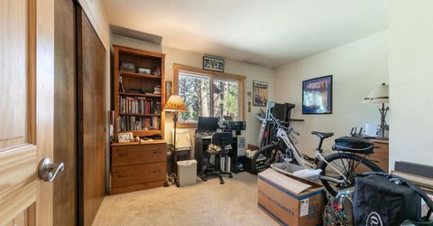 10666 Torrey Pine Road, Truckee, CA 96161 Photo