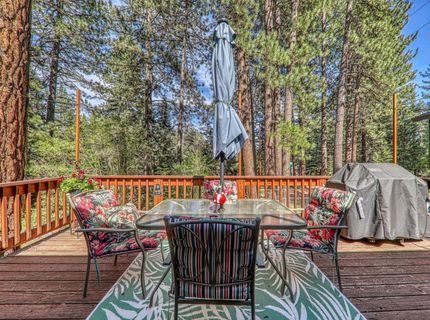 10666 Torrey Pine Road, Truckee, CA 96161 Photo