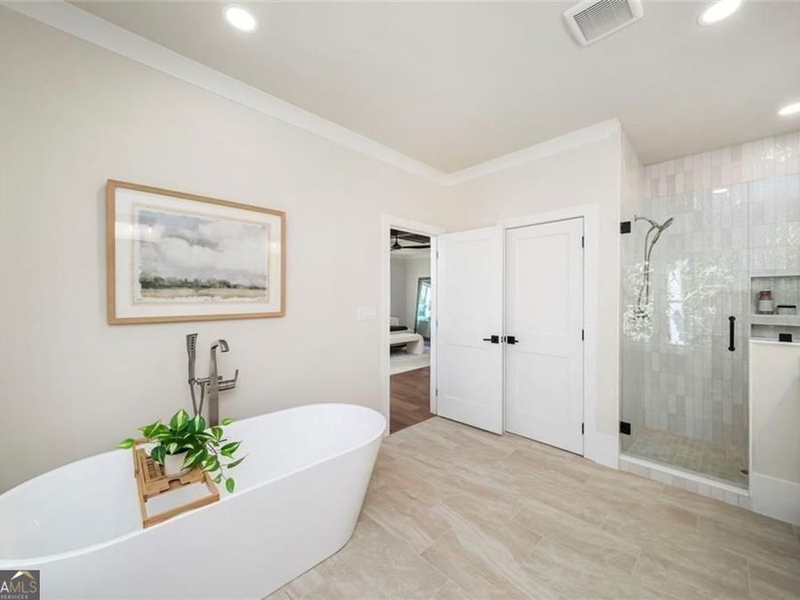Property Image 87