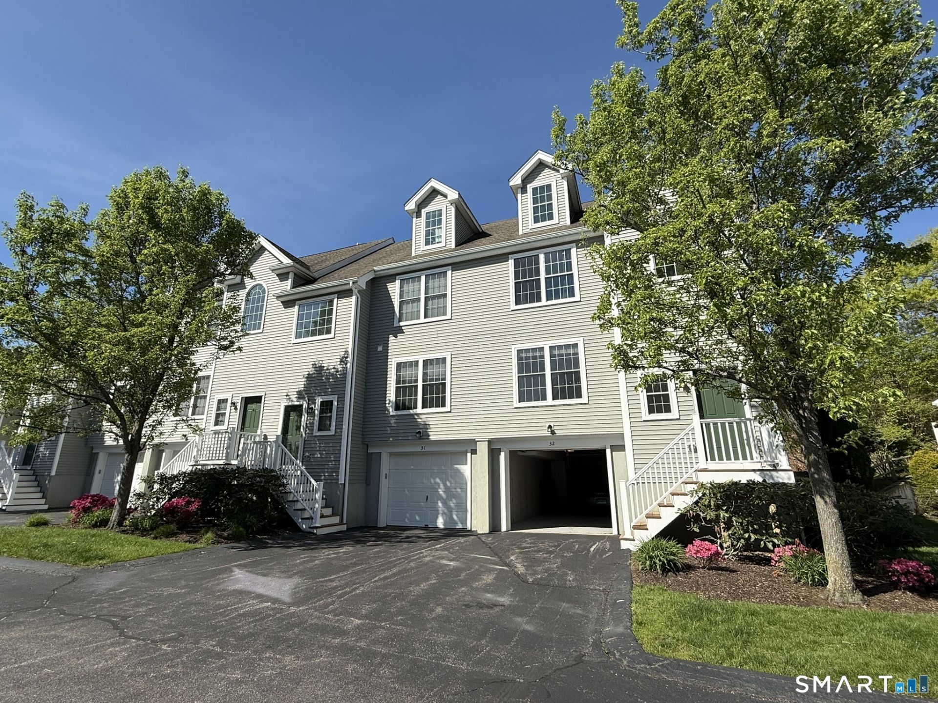15 Freedom, Unit 32, East Lyme, CT 06357 Main Photo
