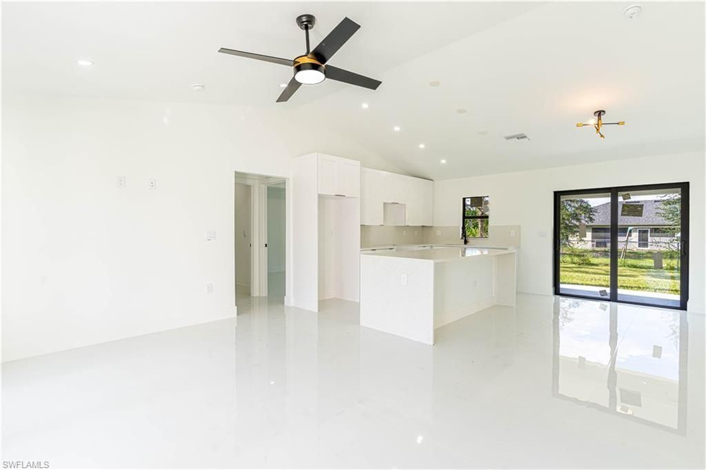 2710 42nd St W, Lehigh Acres, FL 33971 Photo