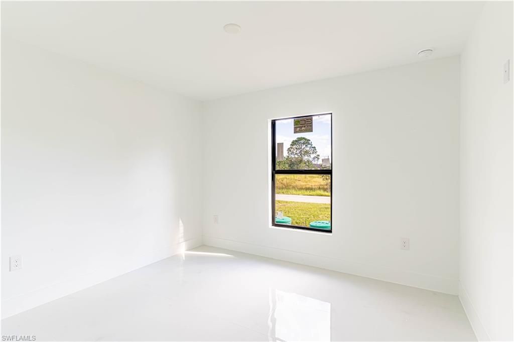 2710 42nd St W, Lehigh Acres, FL 33971 Photo