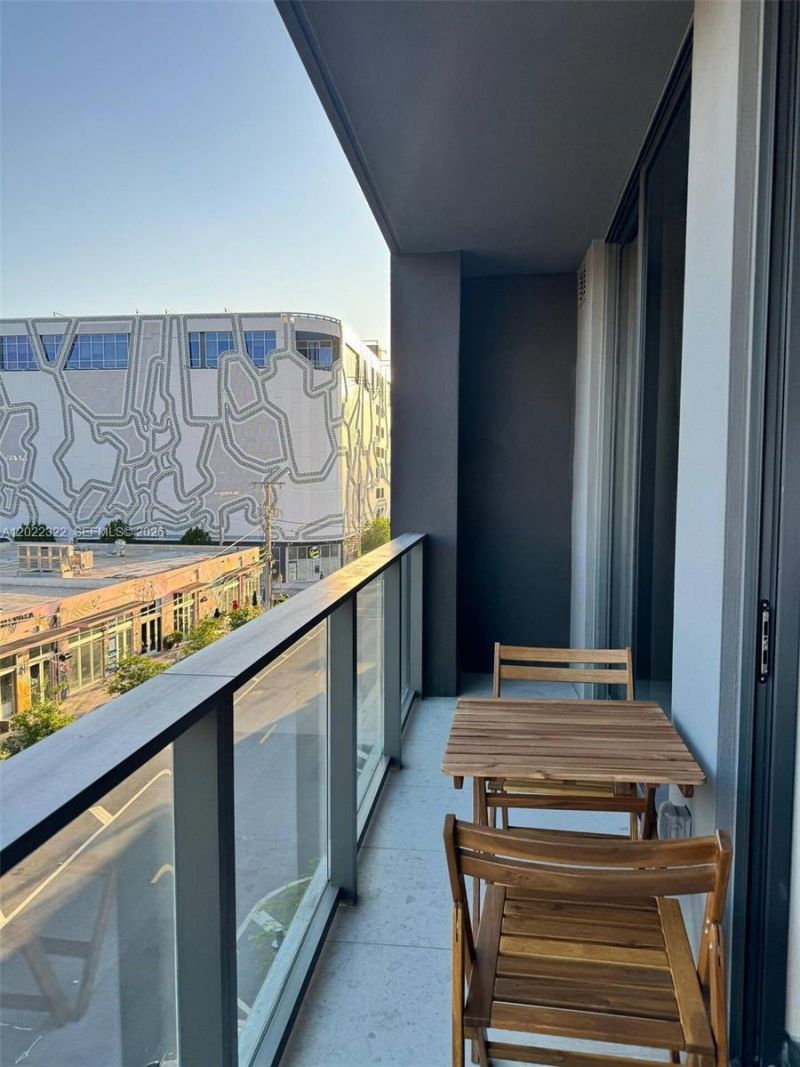 2700 NW 2nd Ave, Unit 305, Miami, FL 33127 Photo
