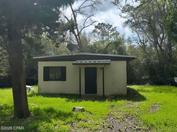 2971 Sunset Drive, Marianna, FL 32448