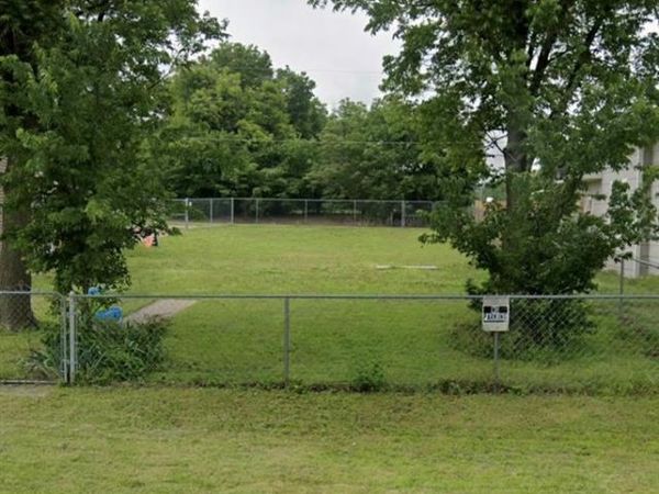 1025 W Colorado Avenue, Chickasha, OK 73018