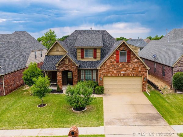 3900 W Vicksburg Street , Broken Arrow, OK 74011