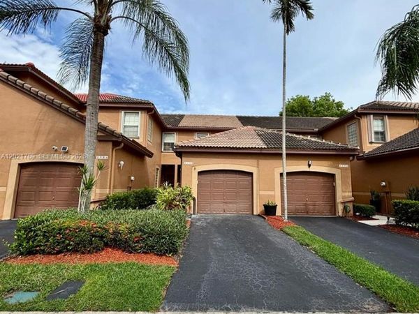 1498 Barcelona Way , Unit 3-21, Weston, FL 33327