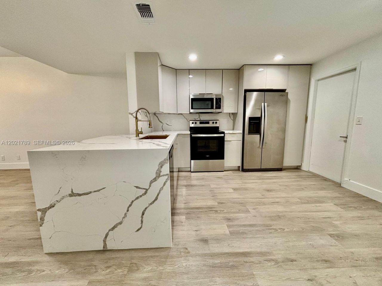 1498 Barcelona Way , Unit 3-21, Weston, FL 33327 Photo