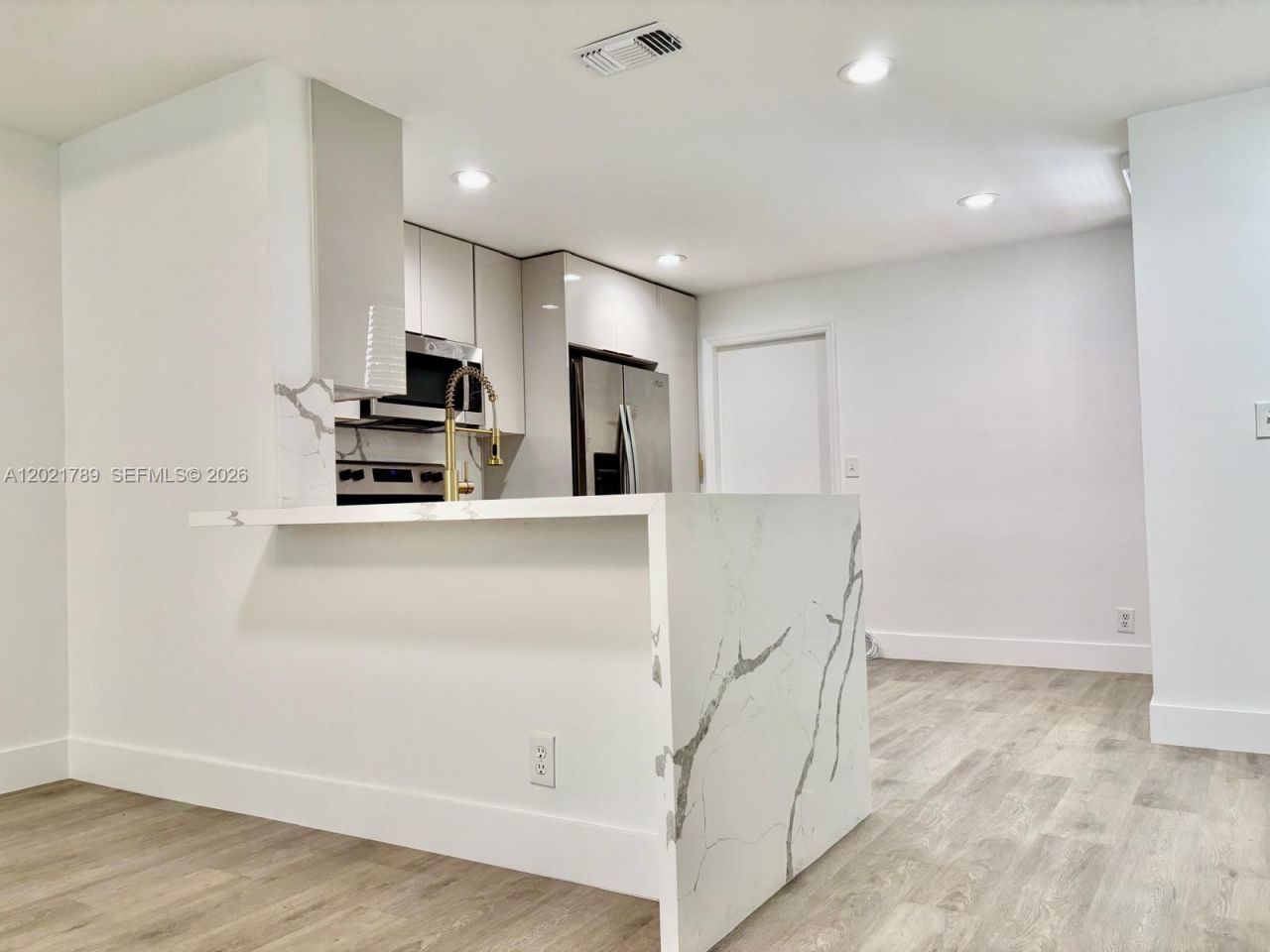 1498 Barcelona Way , Unit 3-21, Weston, FL 33327 Photo