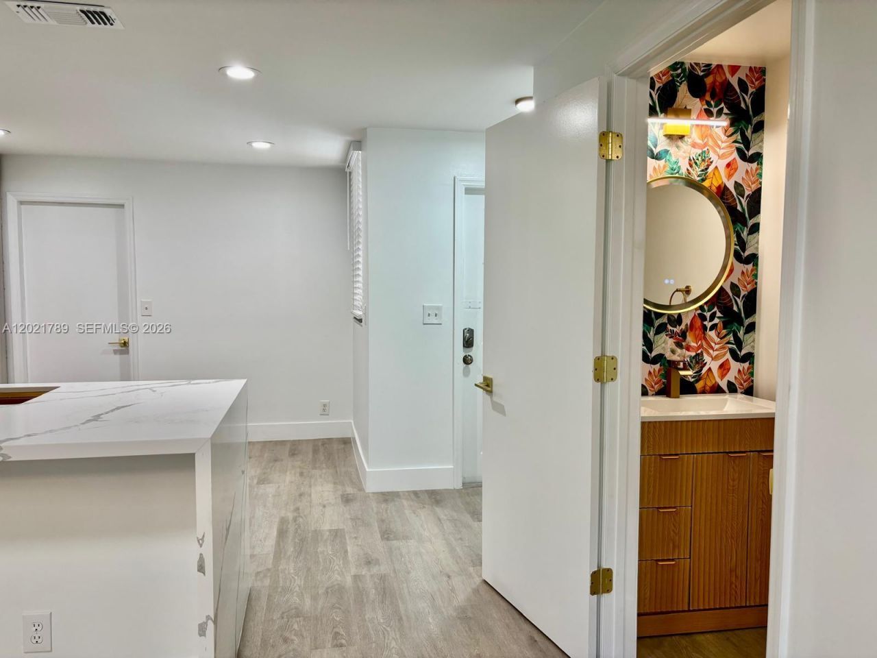1498 Barcelona Way , Unit 3-21, Weston, FL 33327 Photo