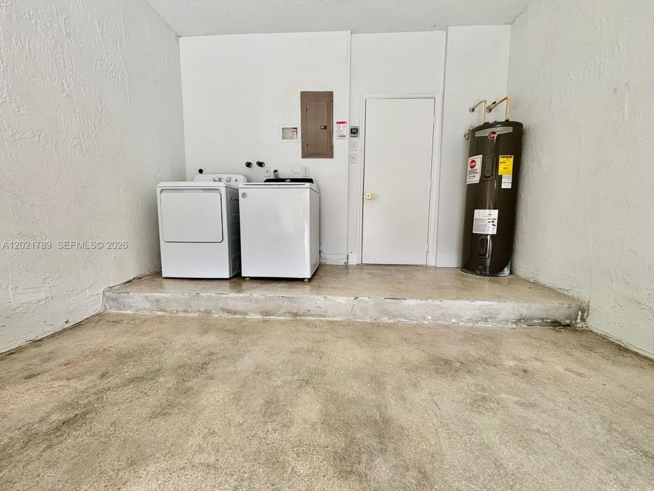 1498 Barcelona Way , Unit 3-21, Weston, FL 33327 Photo