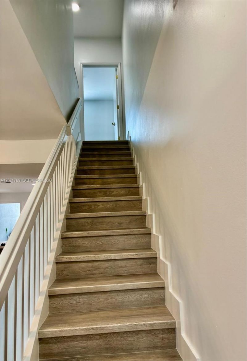 1498 Barcelona Way , Unit 3-21, Weston, FL 33327 Photo