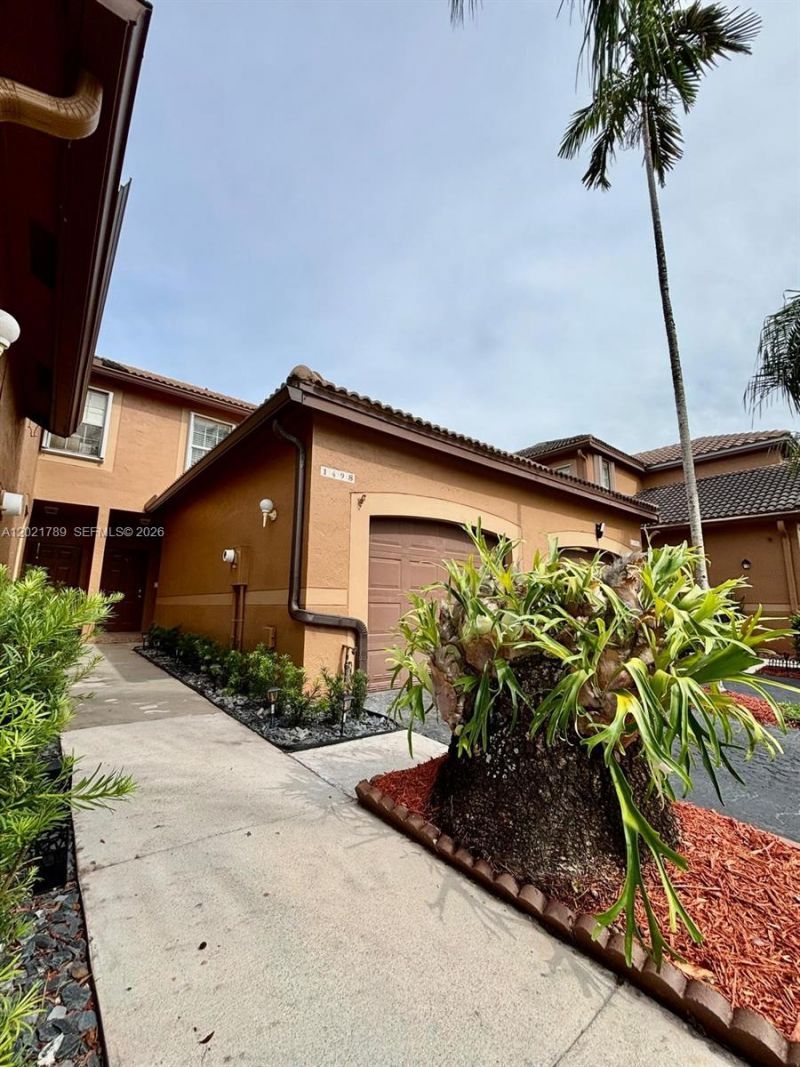 1498 Barcelona Way , Unit 3-21, Weston, FL 33327 Photo