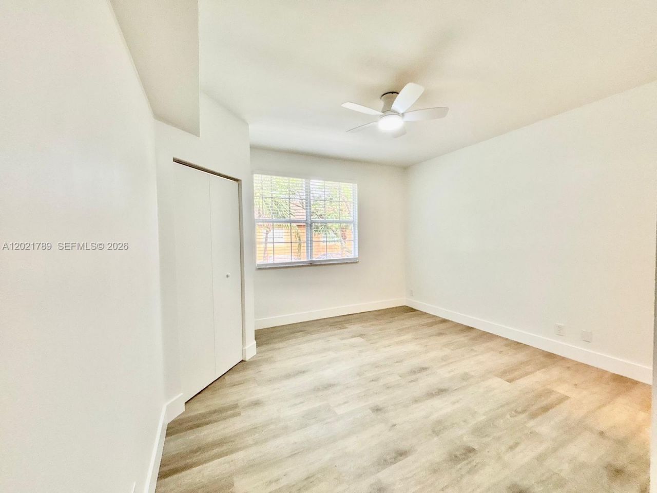 1498 Barcelona Way , Unit 3-21, Weston, FL 33327 Photo