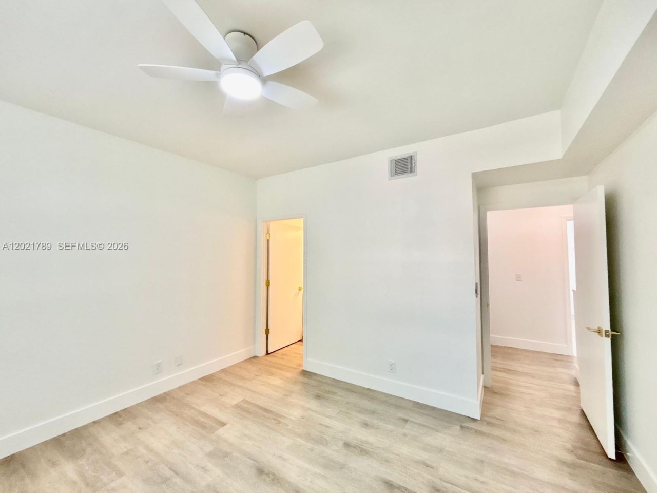 1498 Barcelona Way , Unit 3-21, Weston, FL 33327 Photo