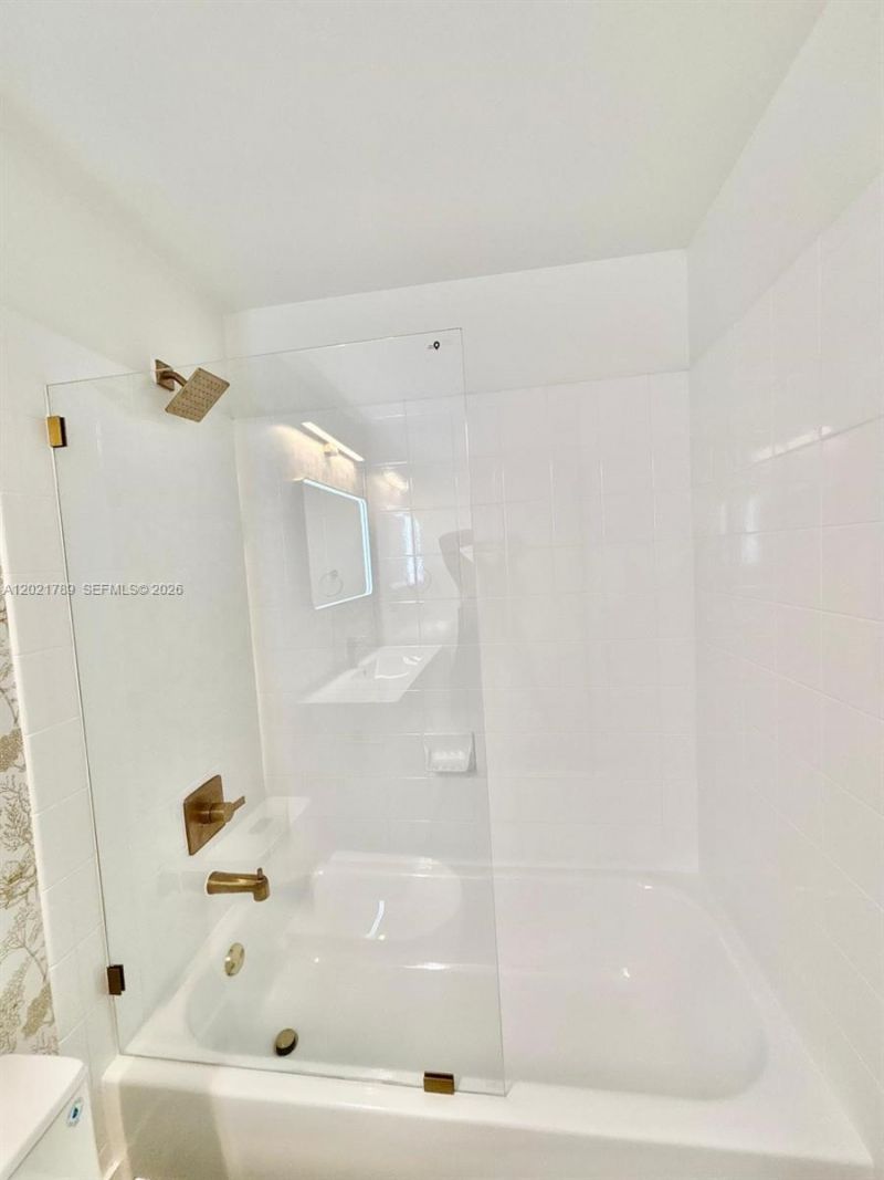 1498 Barcelona Way , Unit 3-21, Weston, FL 33327 Photo