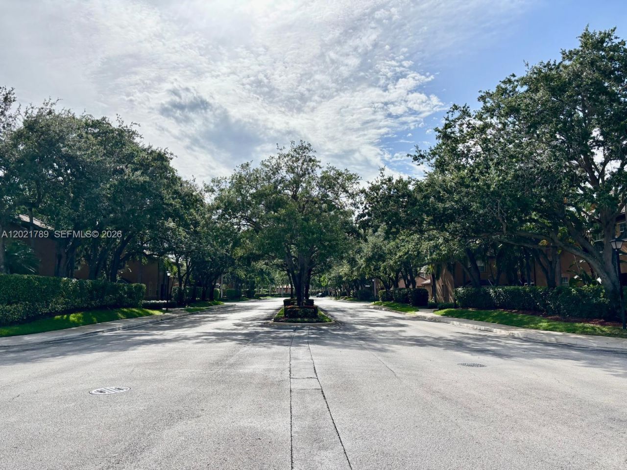 1498 Barcelona Way , Unit 3-21, Weston, FL 33327 Photo