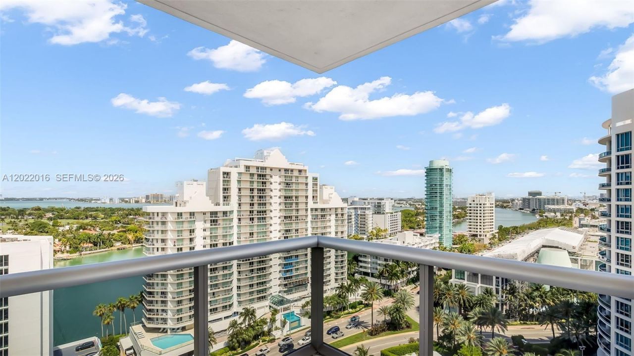 5875 Collins Ave, Unit 1807, Miami Beach, FL 33140 Photo
