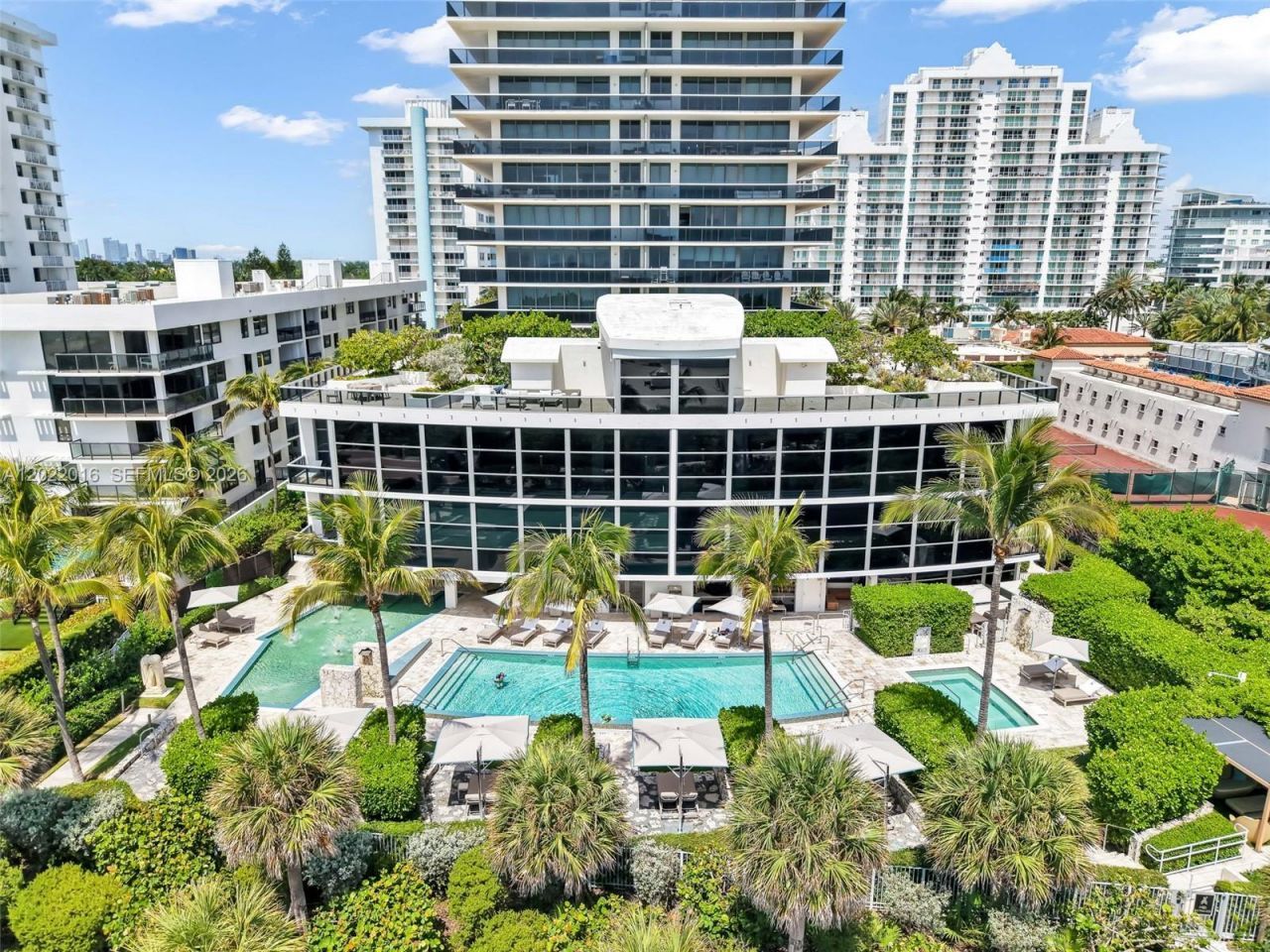 5875 Collins Ave, Unit 1807, Miami Beach, FL 33140 Photo
