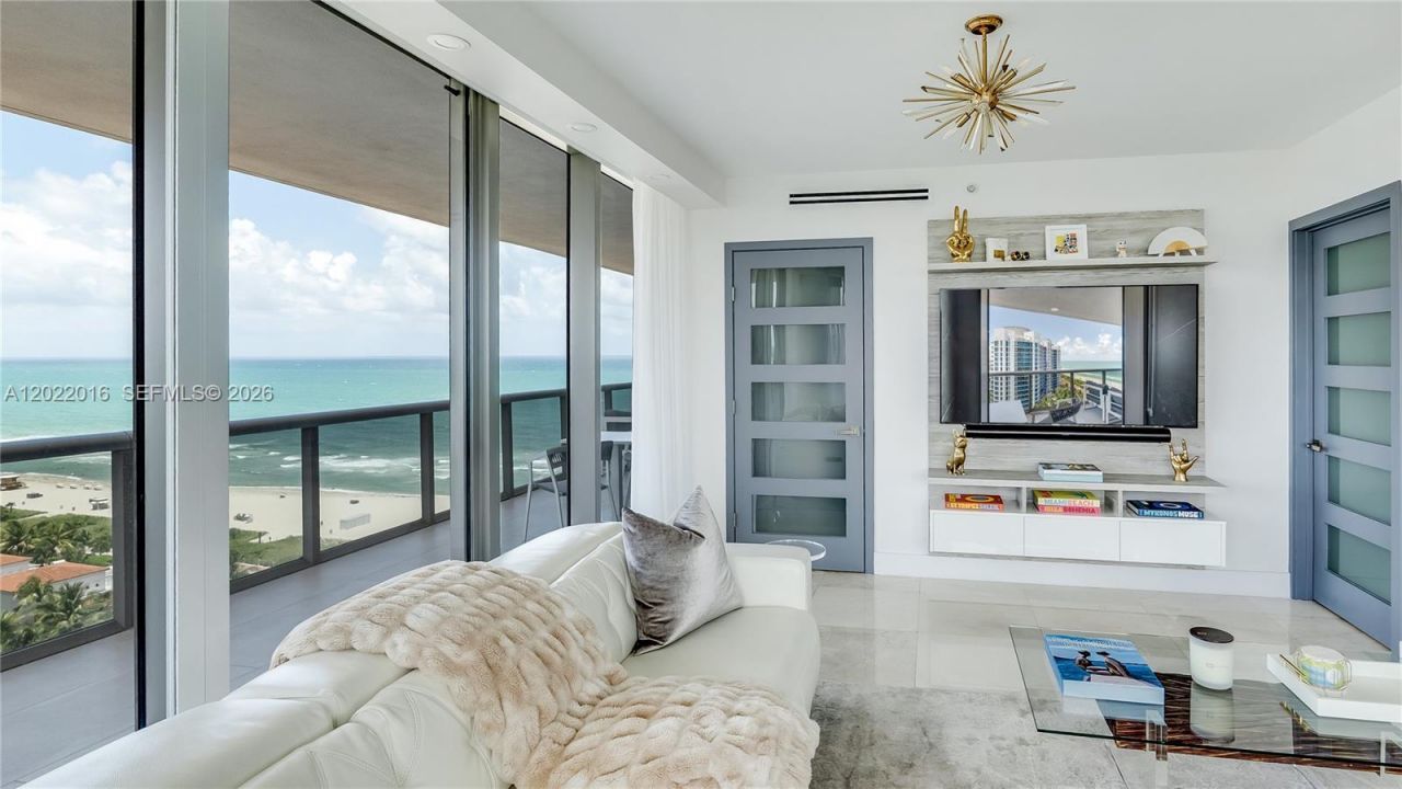 5875 Collins Ave, Unit 1807, Miami Beach, FL 33140 Photo