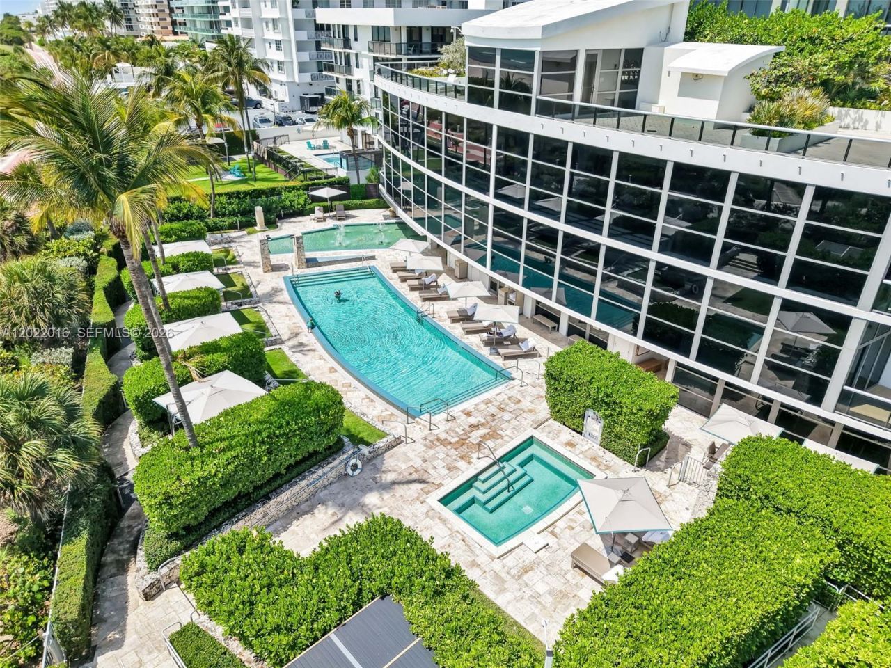 5875 Collins Ave, Unit 1807, Miami Beach, FL 33140 Photo