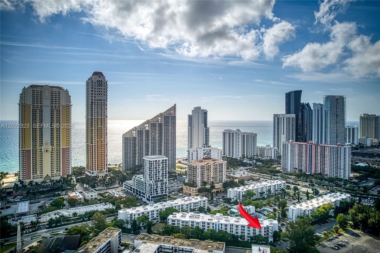 200 177th Dr , Unit 519, Sunny Isles Beach, FL 33160 Photo