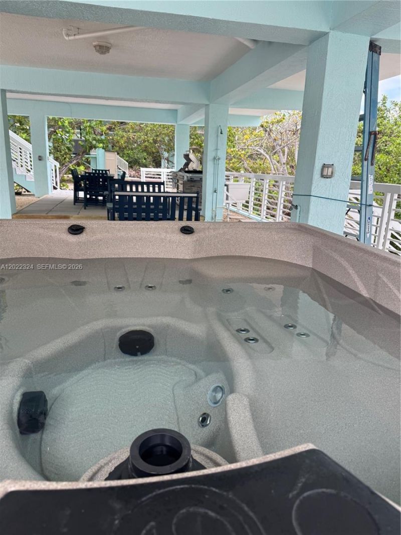 102 Venetian Dr , Unit 102, Islamorada, FL 33036 Photo