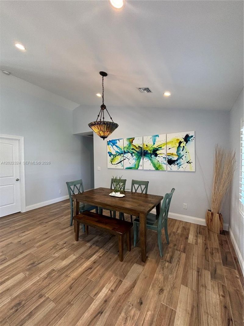 102 Venetian Dr , Unit 102, Islamorada, FL 33036 Photo