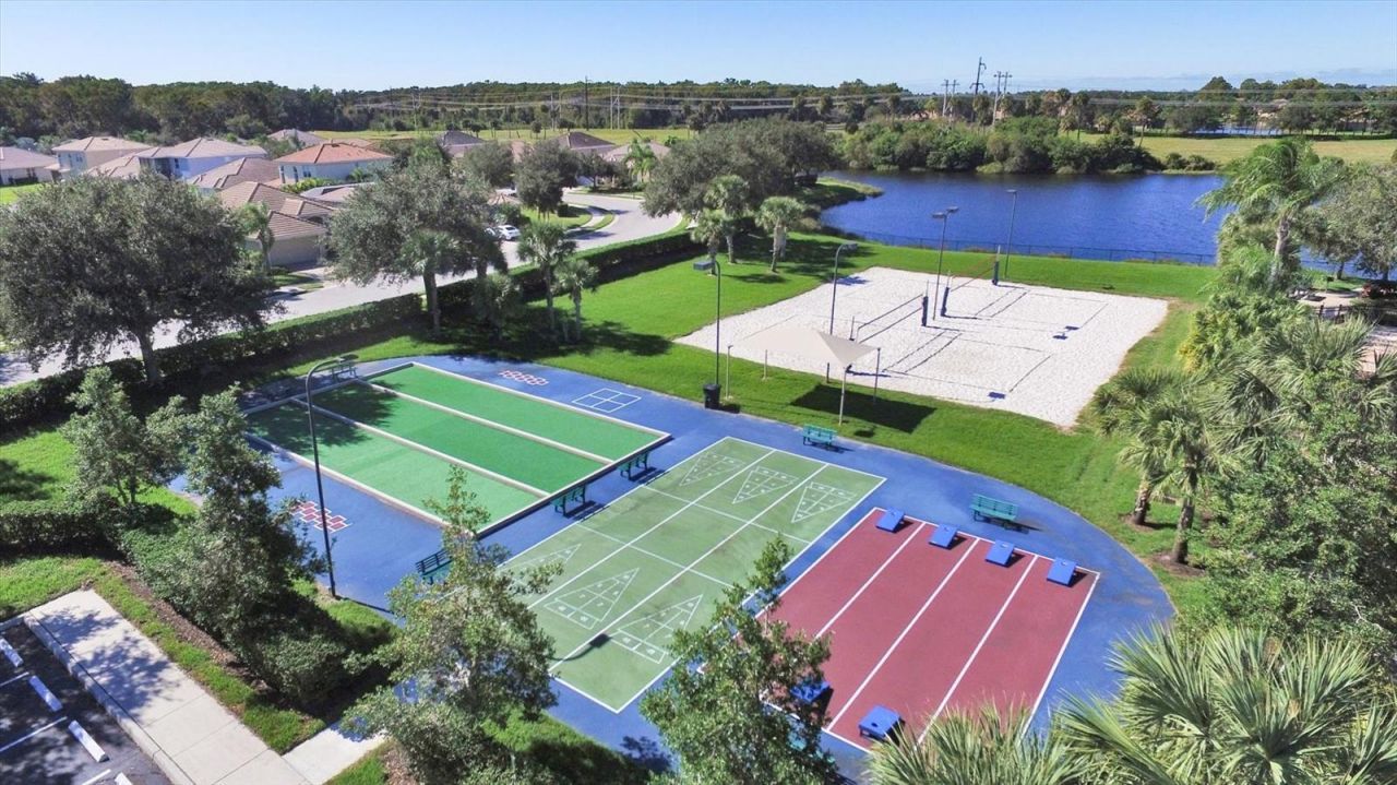 8222 Haven Harbour Way, Bradenton, FL 34212 Photo