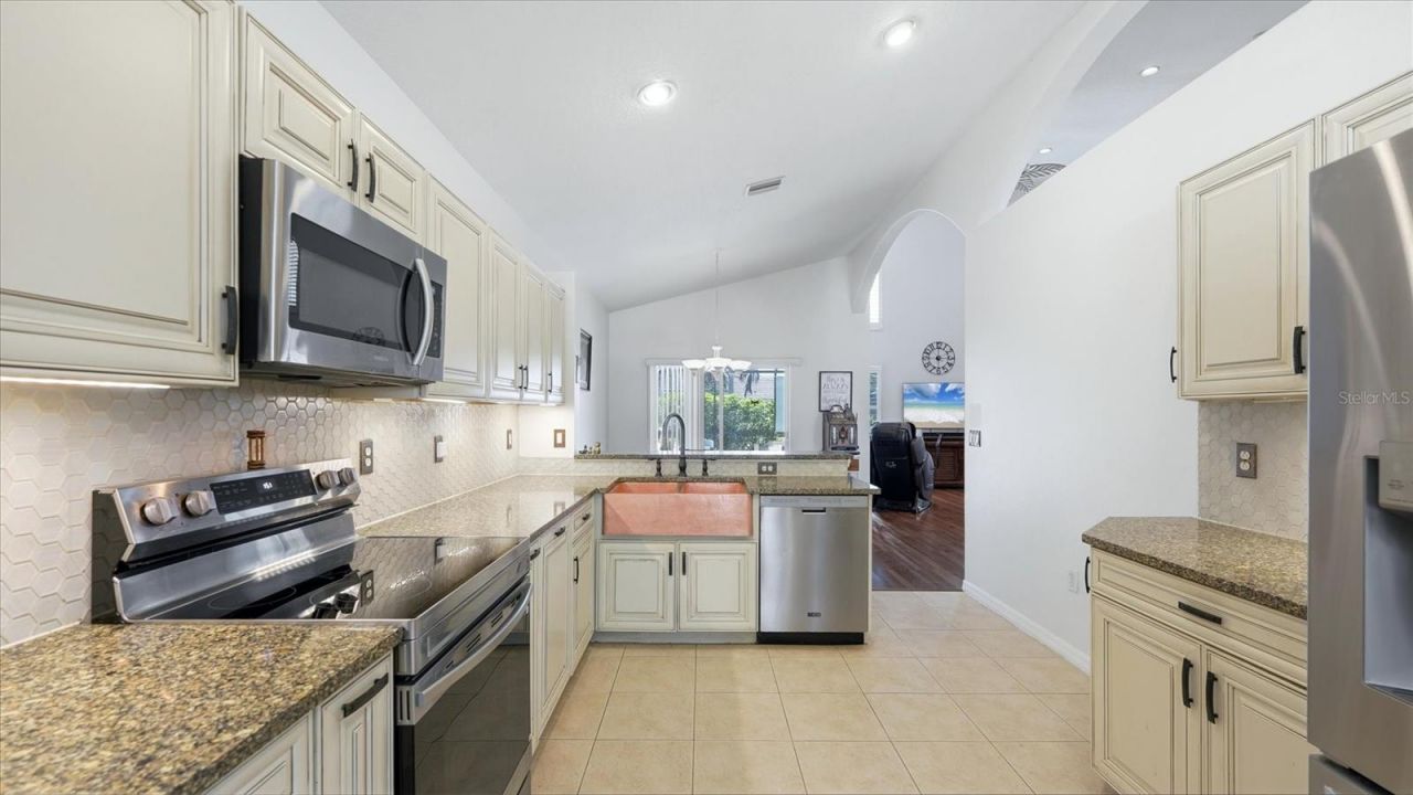 8222 Haven Harbour Way, Bradenton, FL 34212 Photo